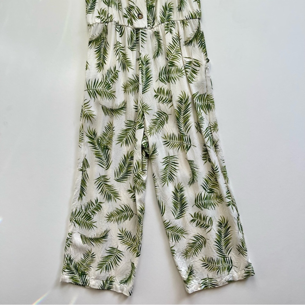 Patterned Jumpsuit Size: 6-7 - Picture 7 of 9